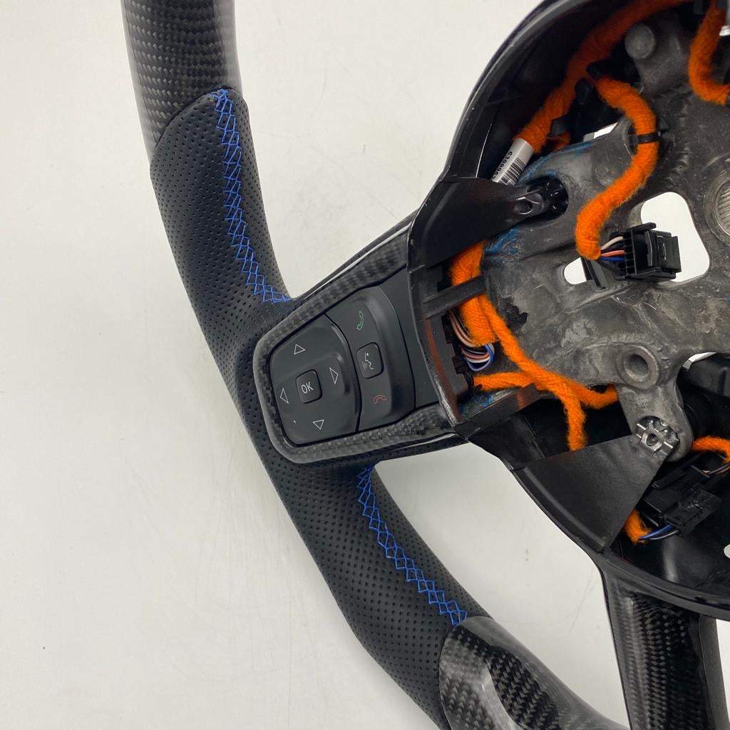 Ready-Made Jeep Wrangler JL Carbon Fiber Steering Wheel